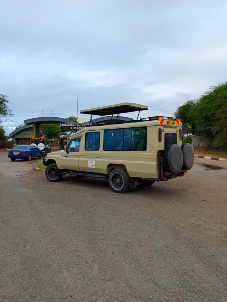 Mantra Booking Agencies 4x4 safari cruiser operated by the best tour and safari company in Kenya