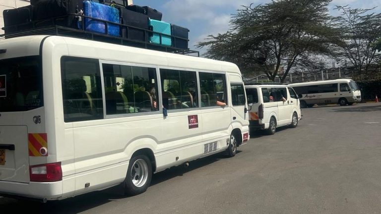 22 seater coaster bus