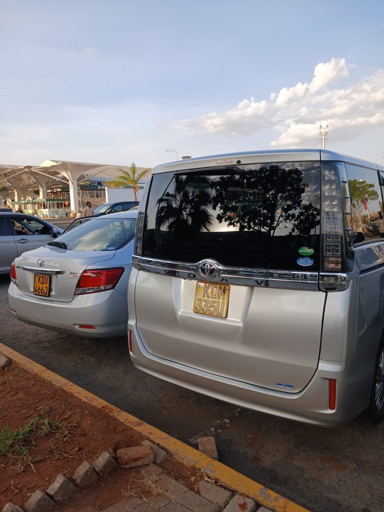 JKIA to Wilson Airport private transfer for safari connection Nairobi